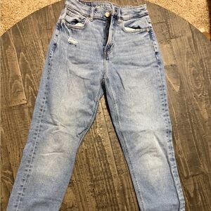 American Eagle Outfitters Light Blue Skinny Jeans